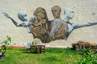 Wandbild 'Maria und Josef' - Hildegard-Jadamowitz-Straße