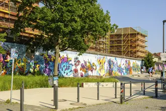 Wandbild 'Swiss Made' - Revaler Str.