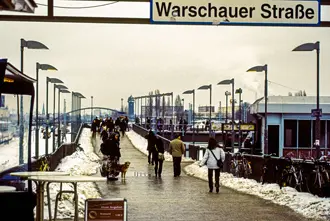 Berlin: S-Bahnhof Warschauer Str.