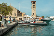 Rhodos: Kirche Ekklisia Evangelismou am Mandraki-Hafen